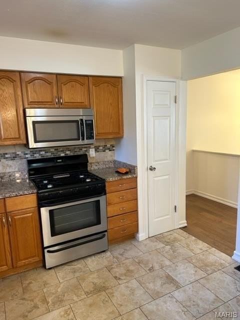 1 Braquewood Ct - Photo 6 of 23