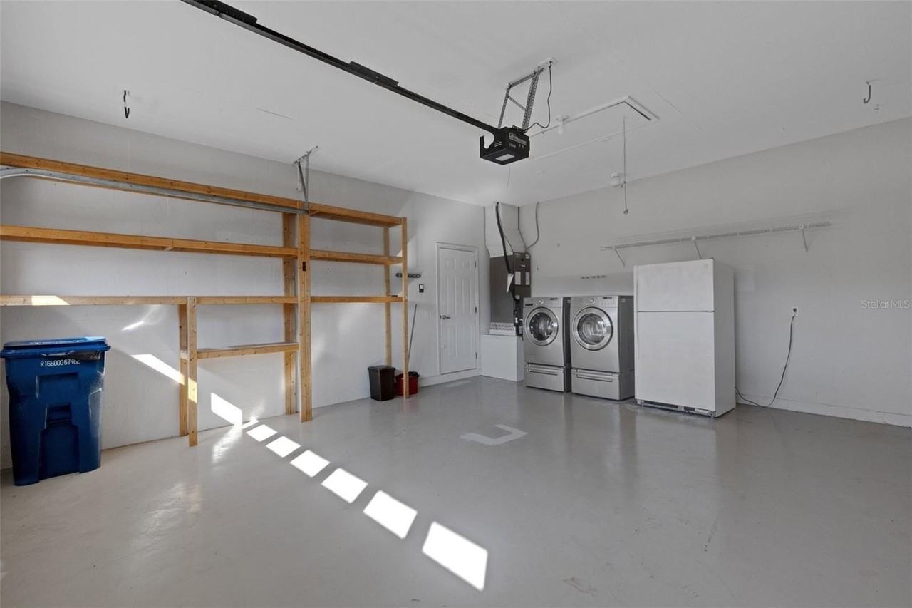 12319 Tall Pines Way - Photo 5 of 41