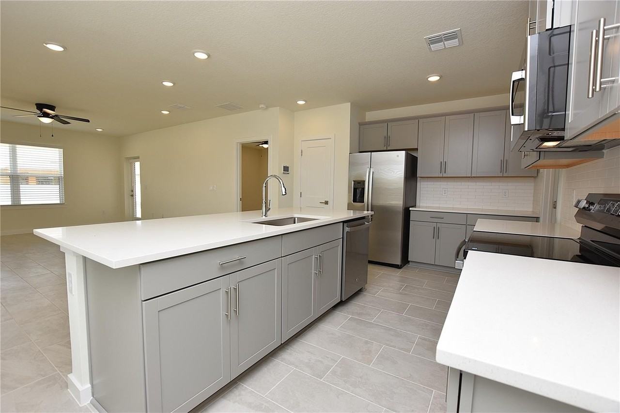 3183 Cup Dr - Photo 6 of 50