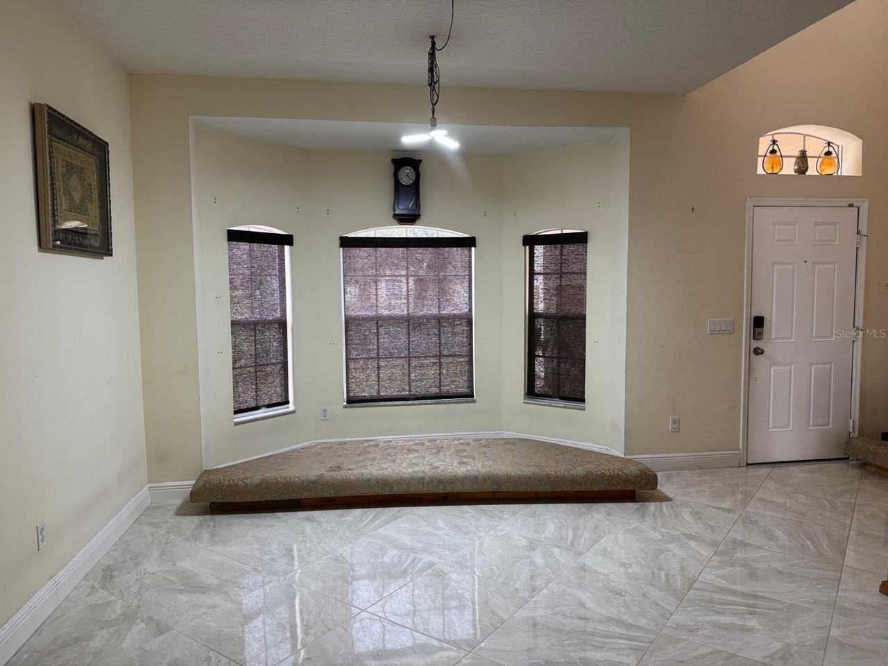 14796 Yorkshire Run Dr - Photo 4 of 16