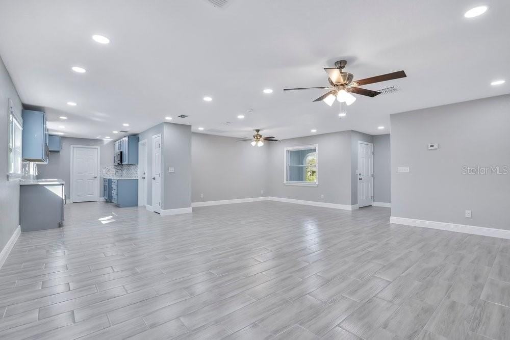 6616 Blanche Ct - Photo 7 of 31