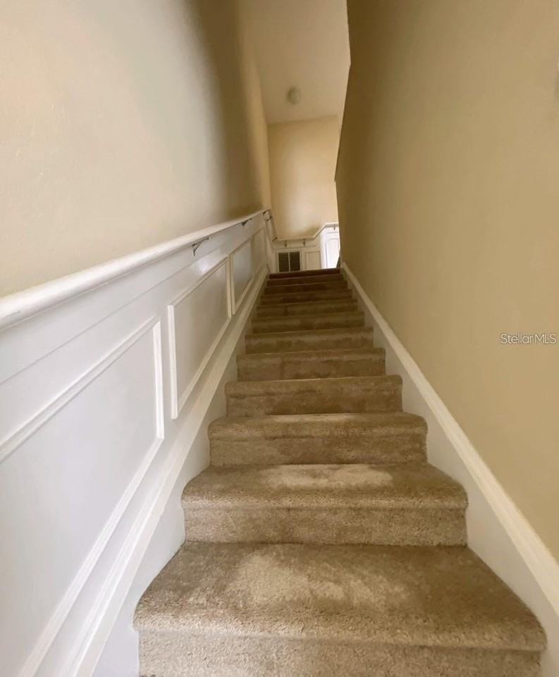 8000 Cool Breeze Dr #105 - Photo 4 of 21