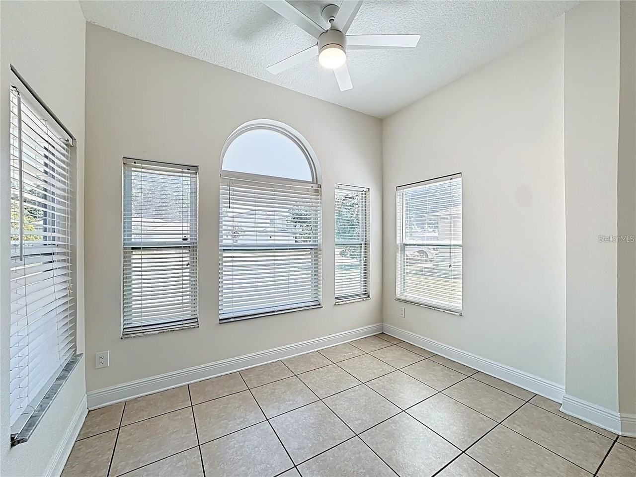 1722 Wood Violet Dr - Photo 7 of 20