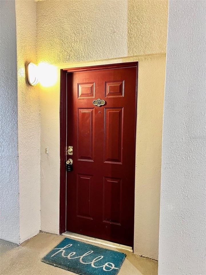 3000 Laurel Park Ln #101 - Photo 3 of 22