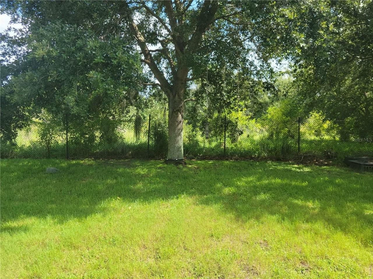 13008 Oulton Cir - Photo 3 of 17