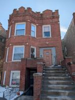 featured image of W Oakdale Ave