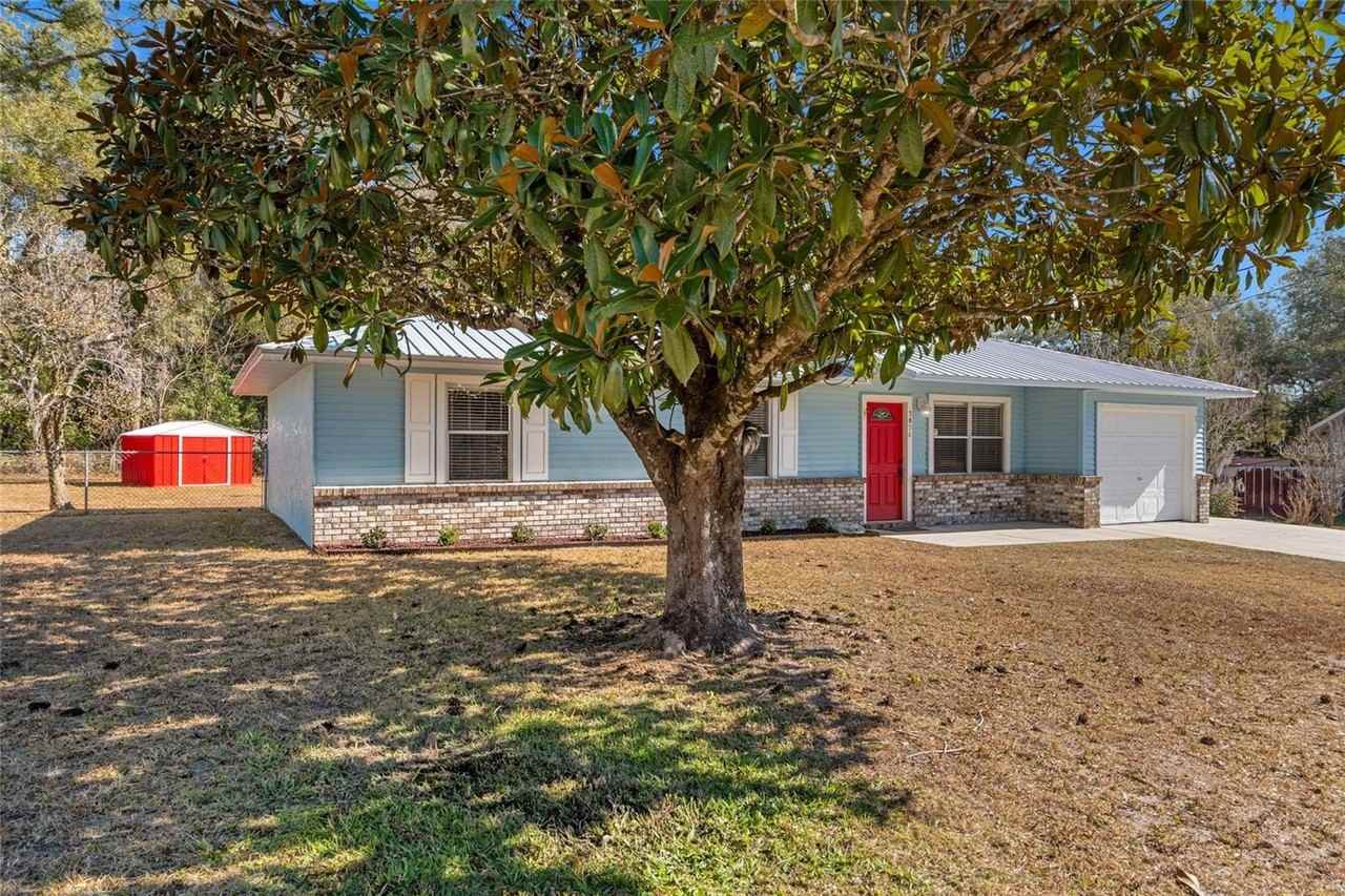 3851 Se 66th Pl - Photo 2 of 30