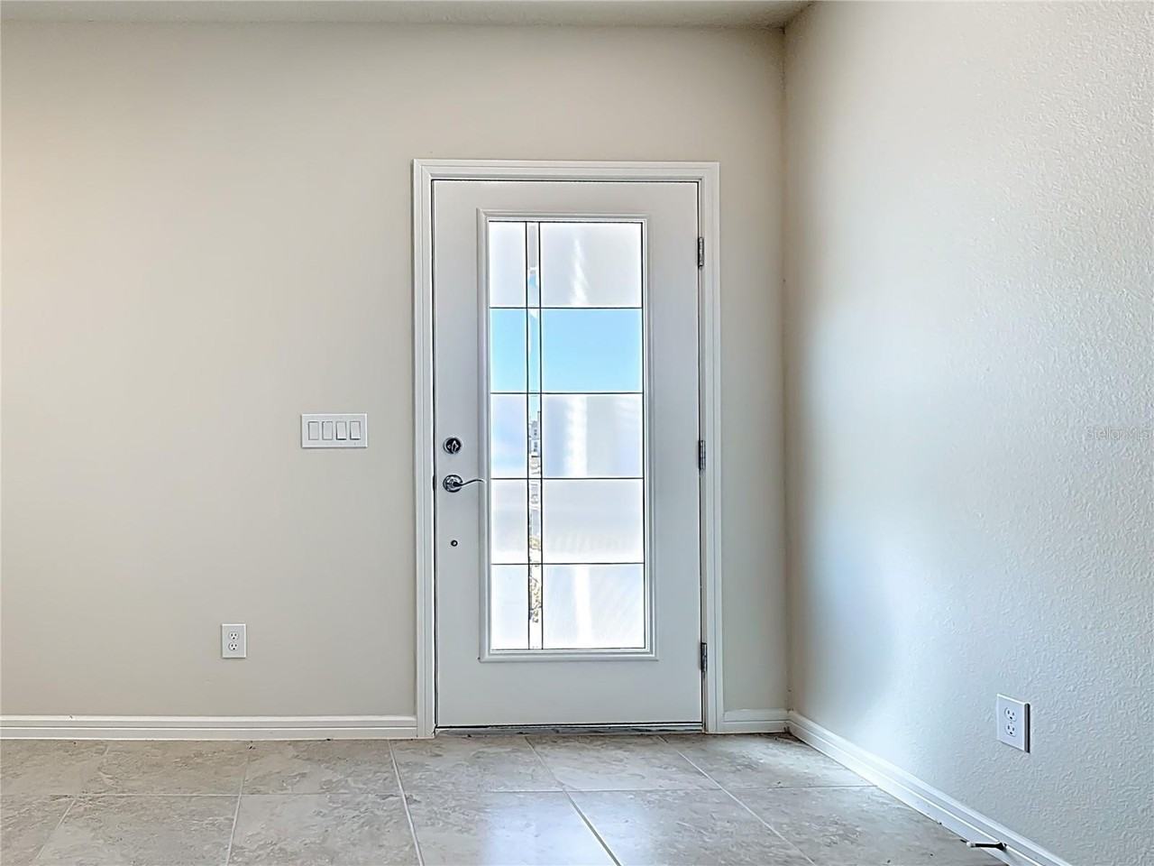 Southbury Dr - Photo 6 of 38