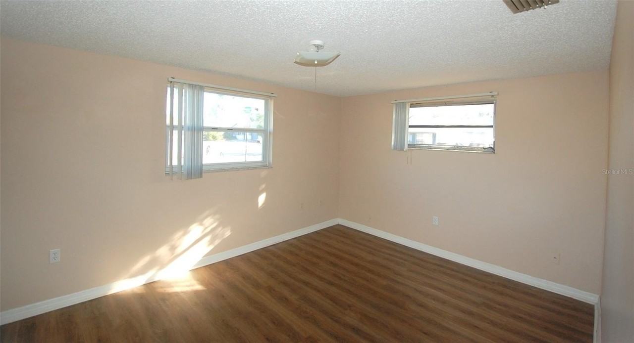 7814 Topay Ln - Photo 7 of 12