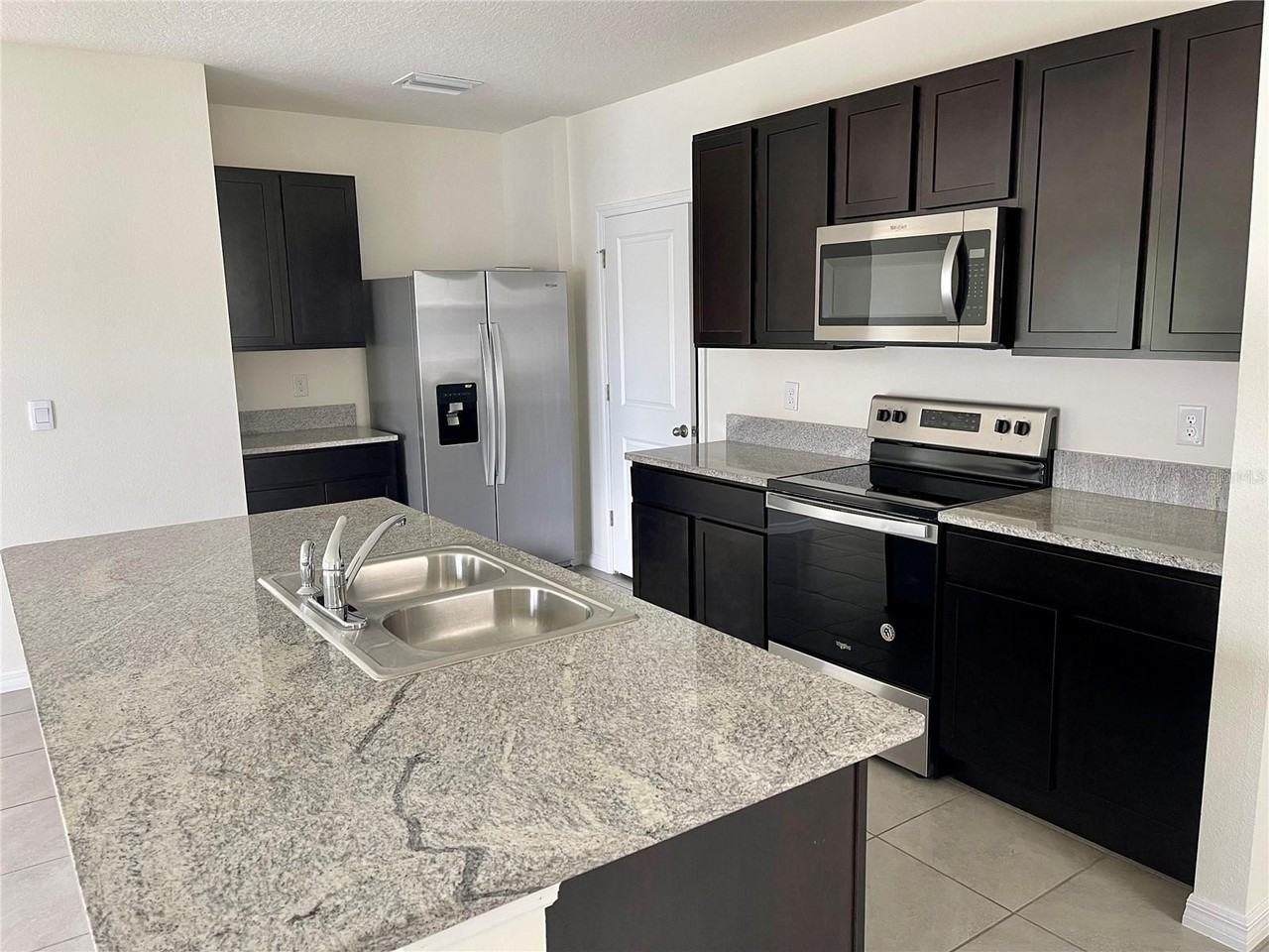 16111 Weathered Windmill Ter - Photo 4 of 24