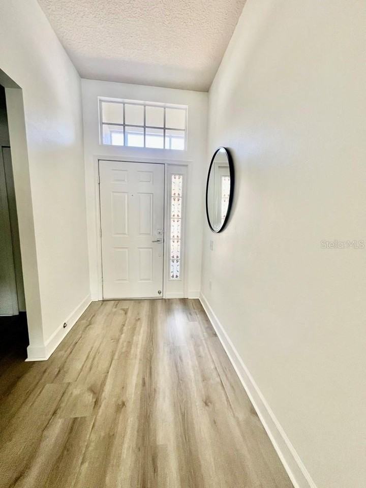 25330 Flying Ebony Ln - Photo 3 of 27