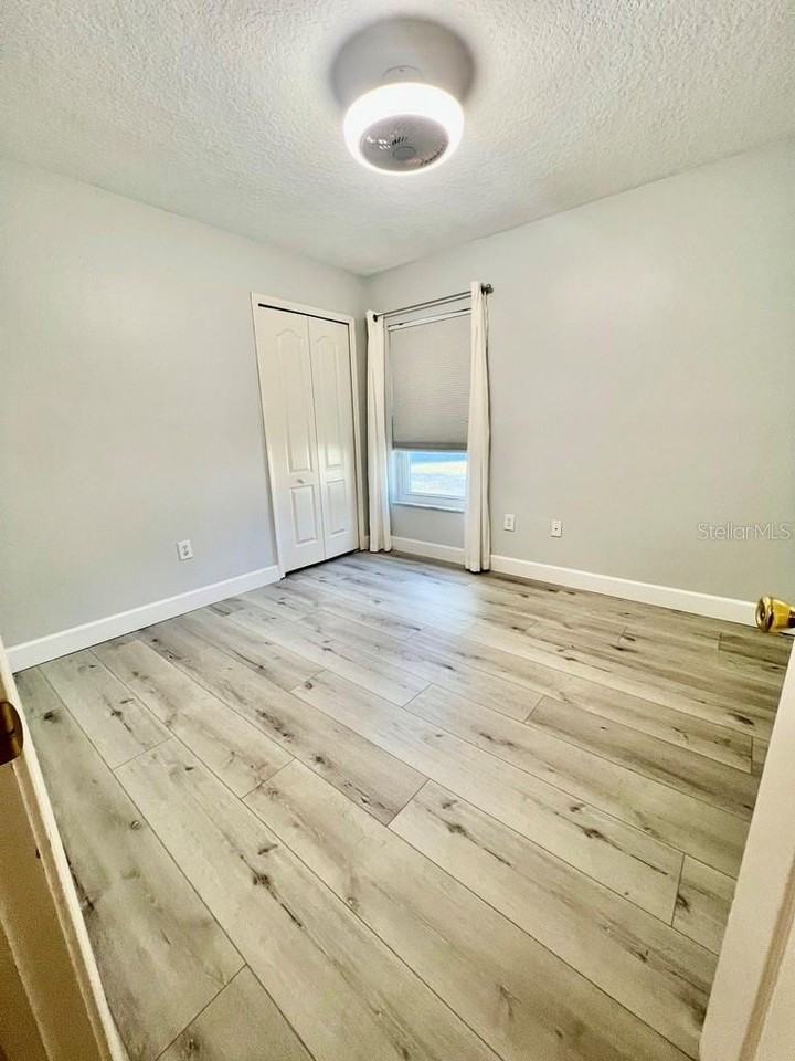 25330 Flying Ebony Ln - Photo 7 of 27