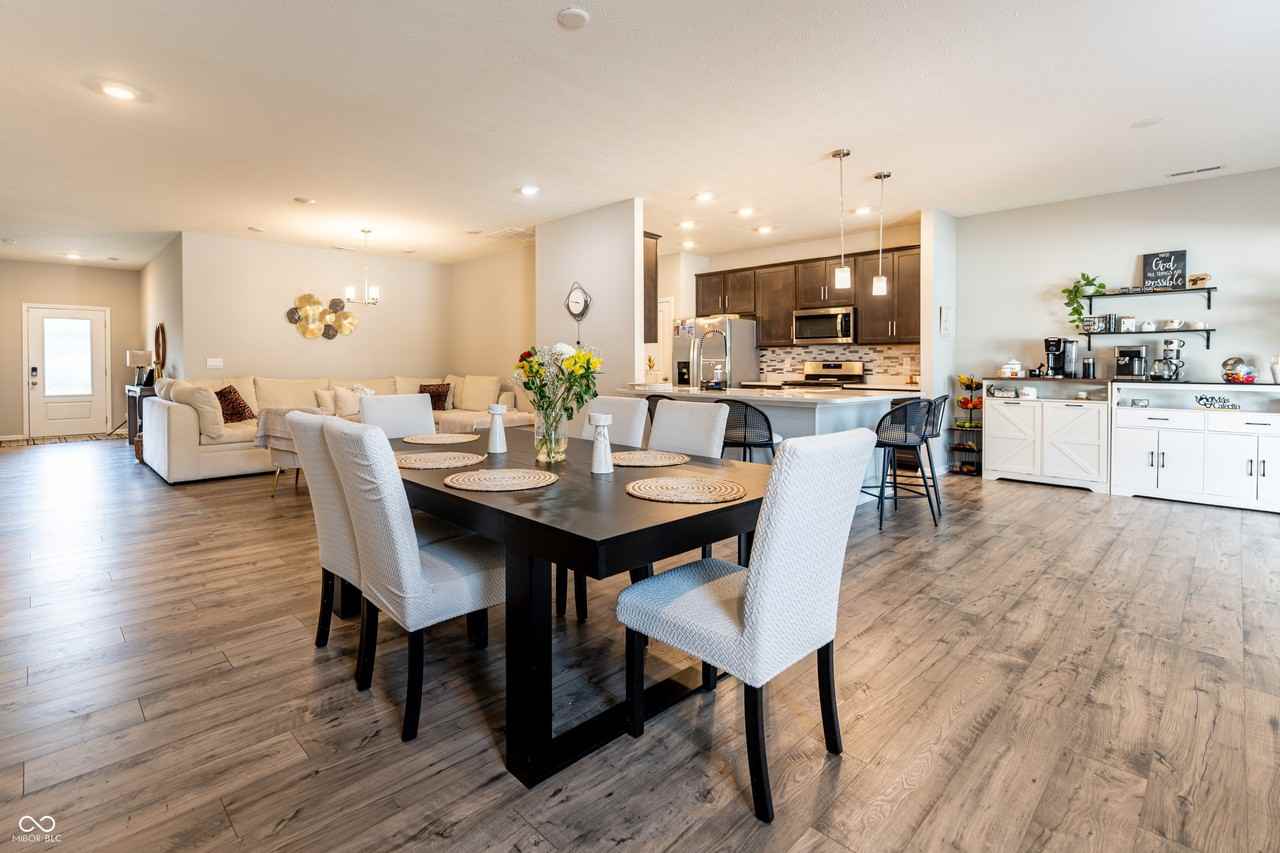 354 Limerick Ln - Photo 7 of 24