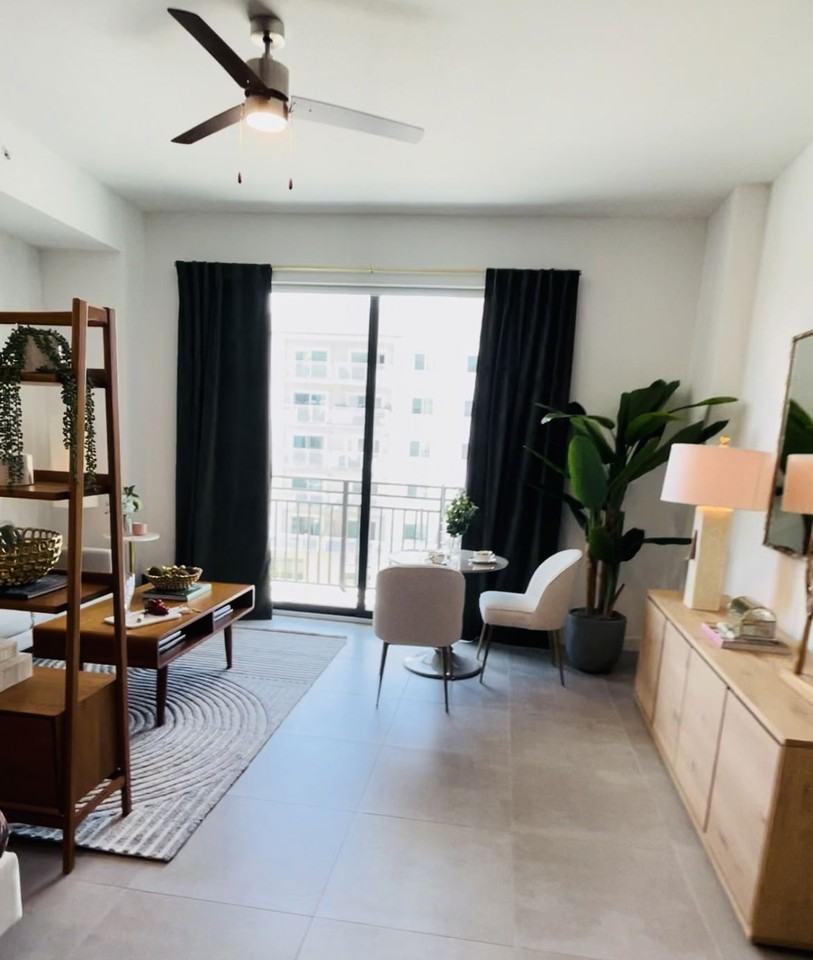 Nw 29th St #905 - Photo 7 of 8