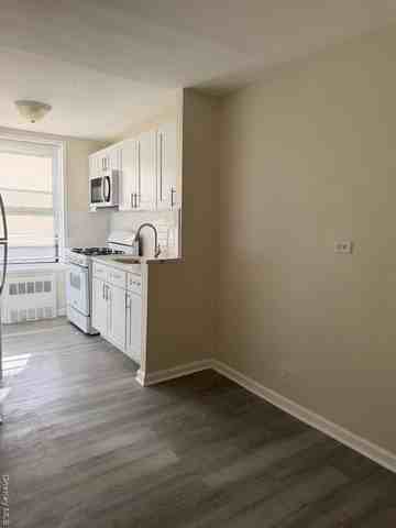 17545 88th Ave Apt 6f #6F - Photo 6 of 12