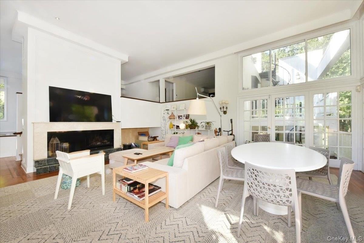 3 Mill Pond Ln - Photo 7 of 46