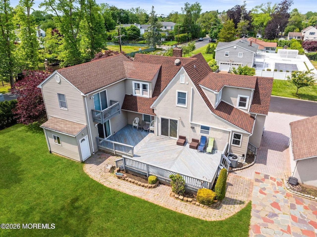 334 Norgrove Pl - Photo 2 of 16