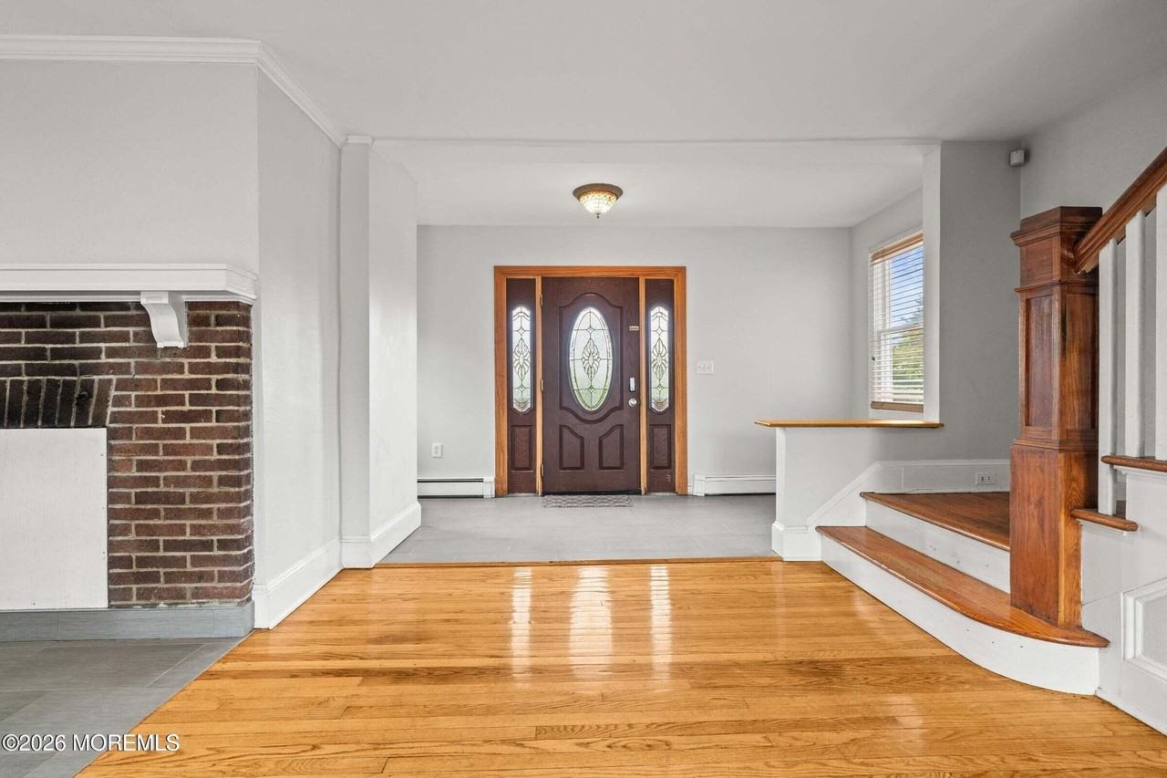 334 Norgrove Pl - Photo 4 of 16