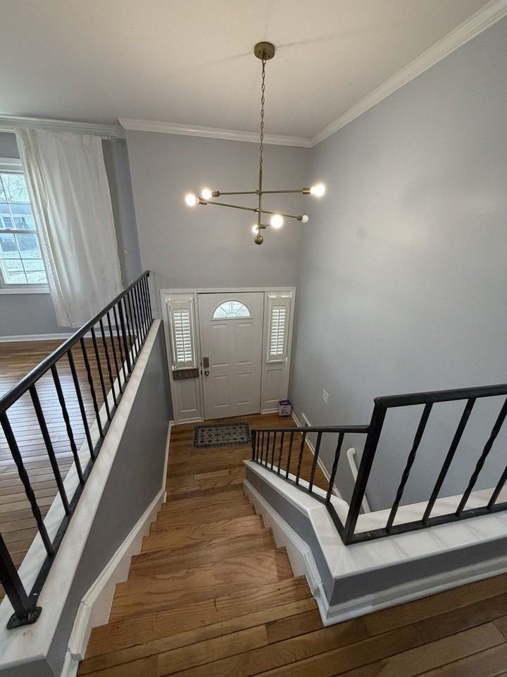 1200 Glen Ln - Photo 3 of 31