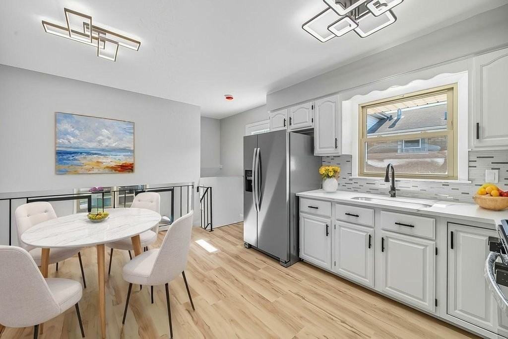 12549 S Tripp Ave - Photo 6 of 30