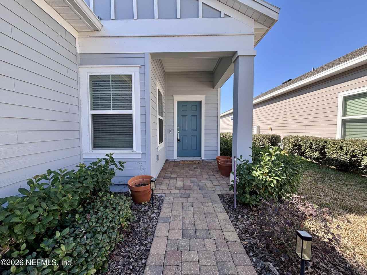 578 Tynes Blvd - Photo 5 of 32