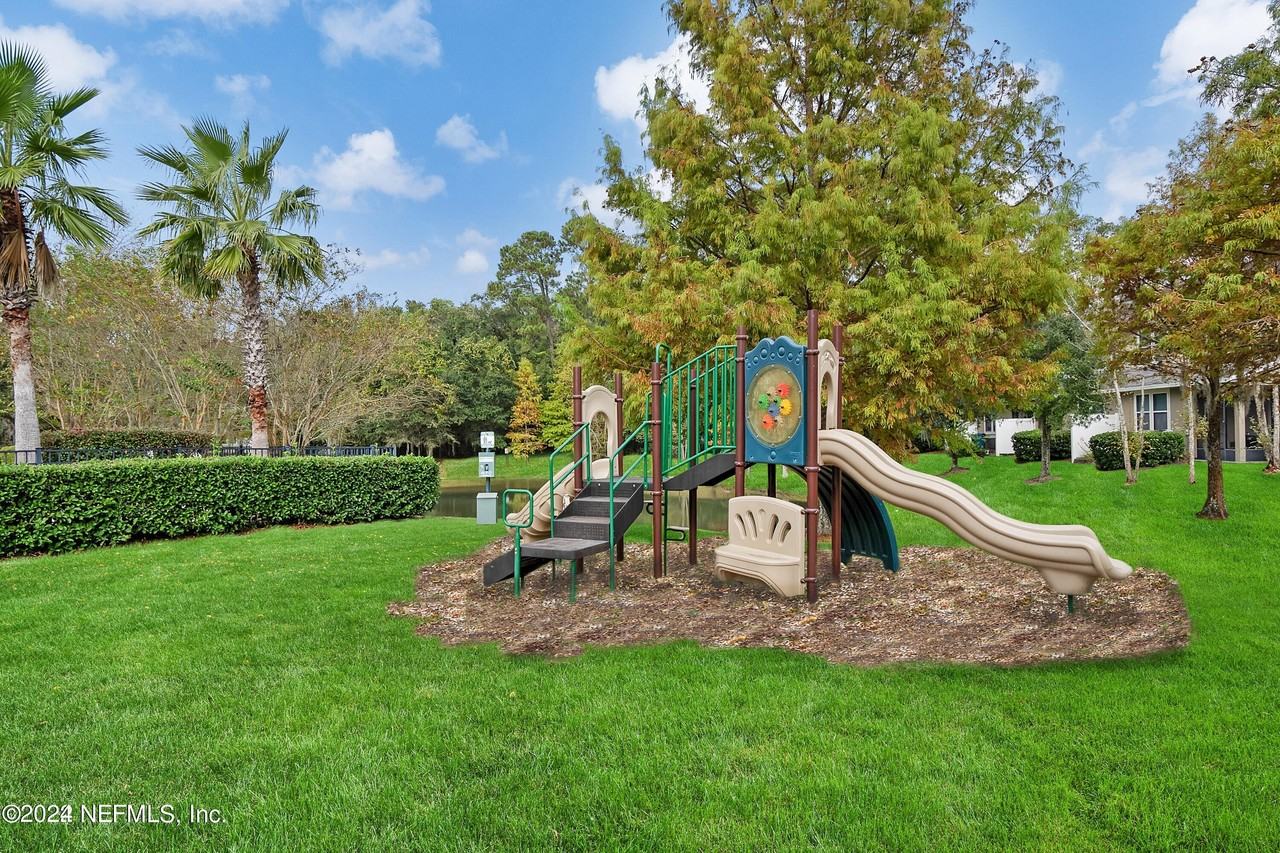 12337 Sand Pine Ct - Photo 6 of 10