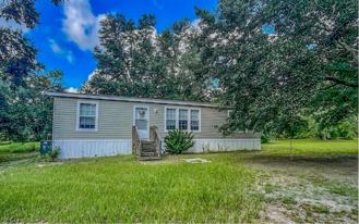 828 Sw Blanton Ln - Photo 1 of 1