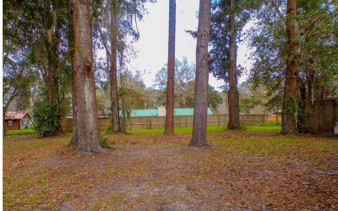 235 SE HANOVER 101 (RT SIDE - Photo 7 of 7