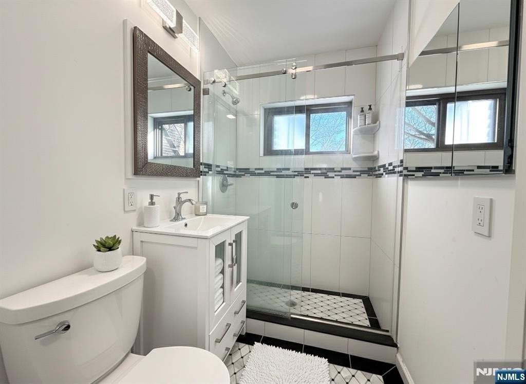 500 Linwood Dr Apt 3d - Photo 4 of 16