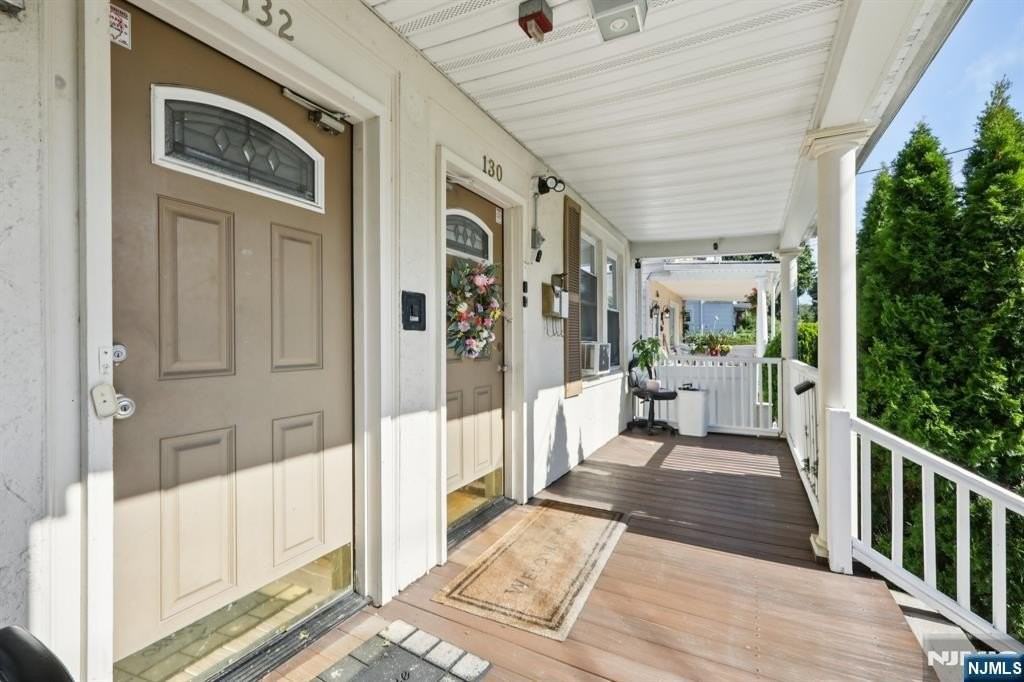 130 Park Ave - Photo 3 of 10