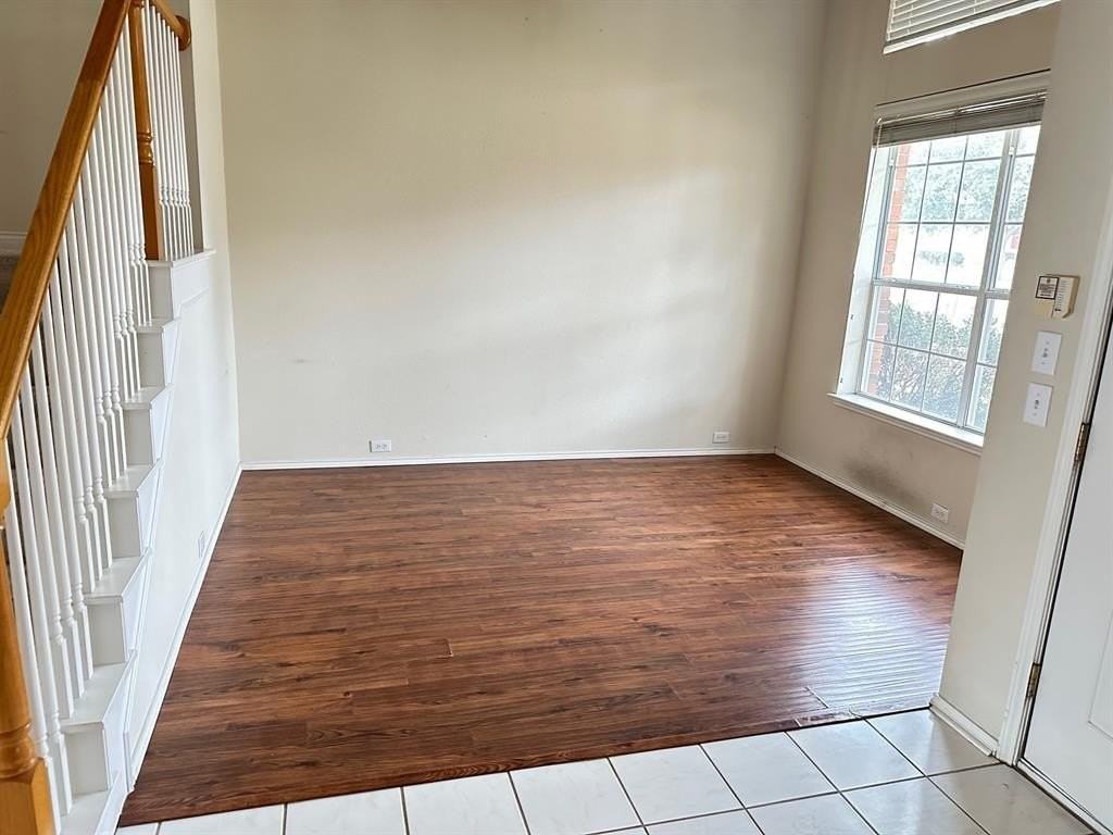 4317 Brinker Ct - Photo 6 of 11