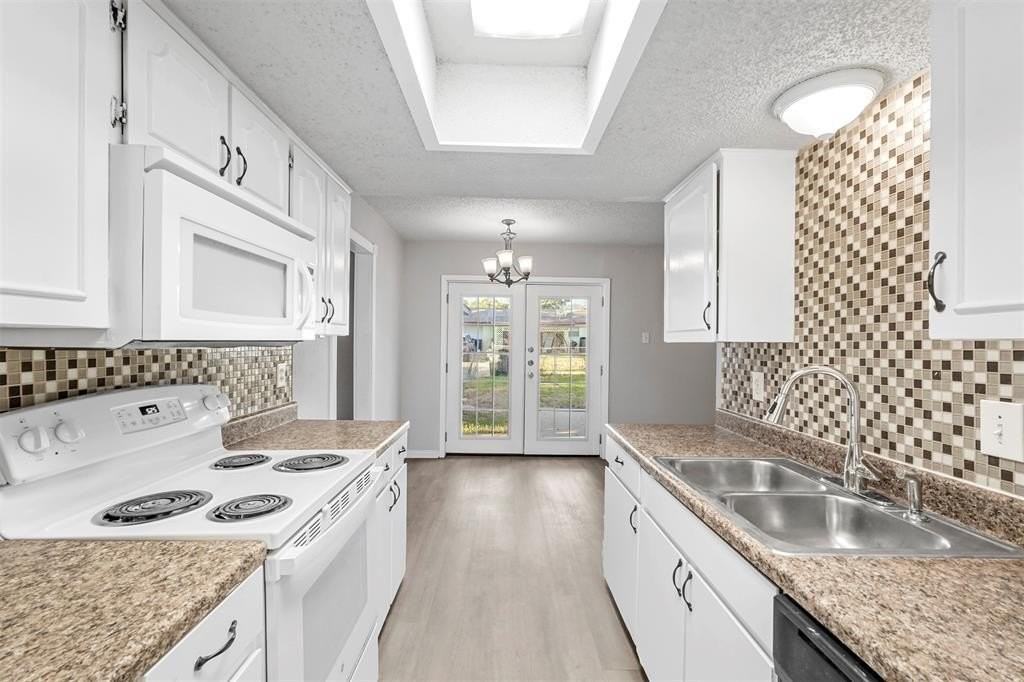 805 Northshore Dr - Photo 6 of 15