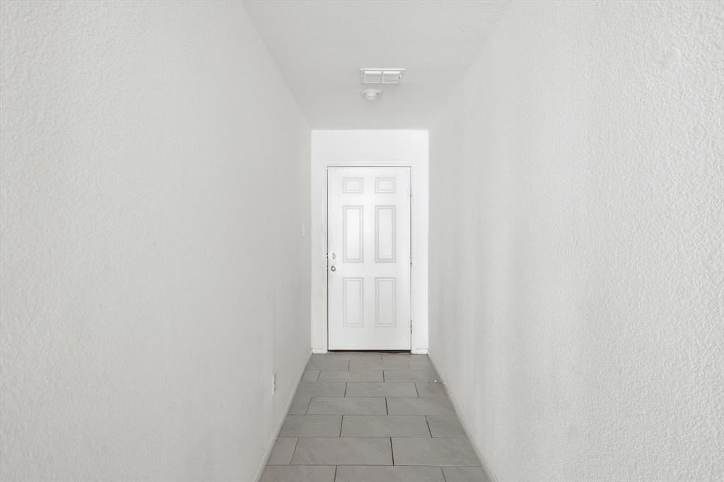 2928 Dora Dr - Photo 6 of 29