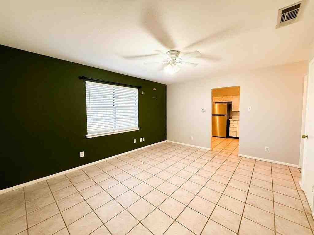 1137 Haines Ave #1137 - Photo 5 of 21