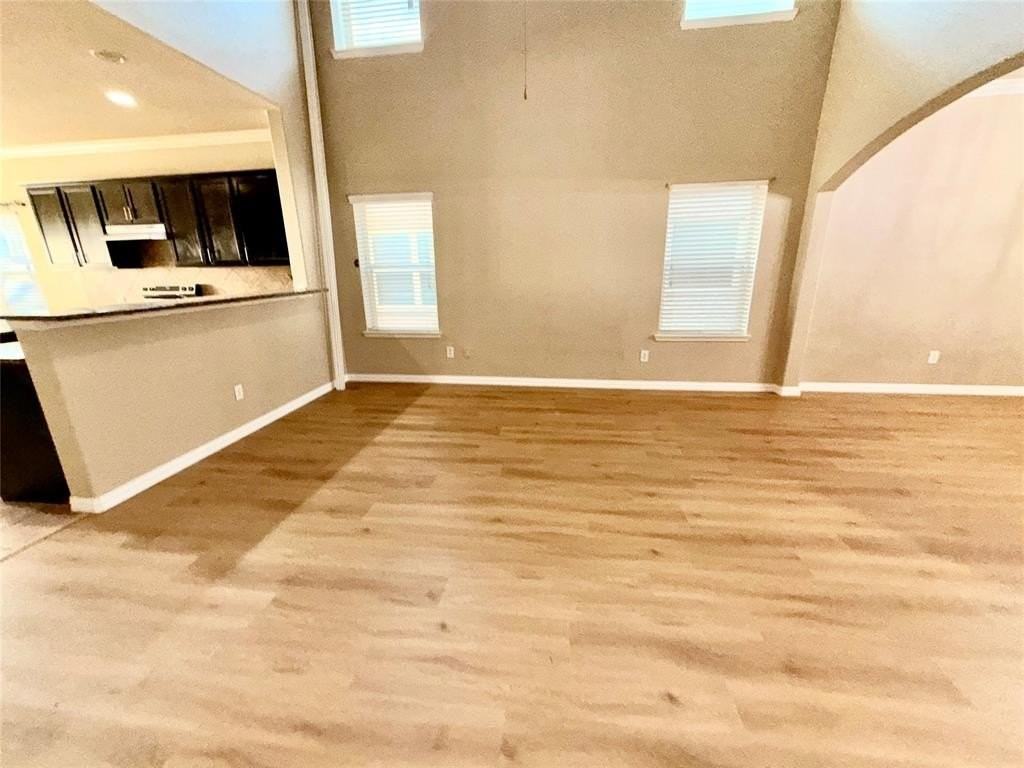 9044 Sundance Trl - Photo 2 of 25