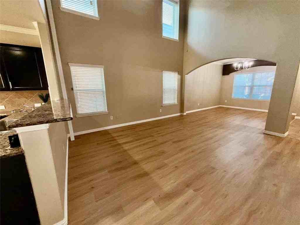 9044 Sundance Trl - Photo 4 of 25