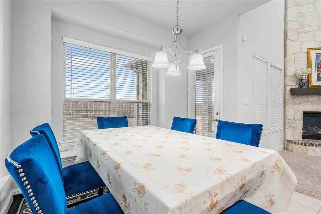 221 Tate Ln - Photo 6 of 27