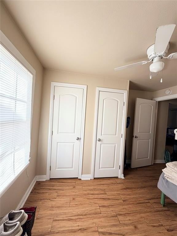 307 W Russell St - Photo 6 of 9