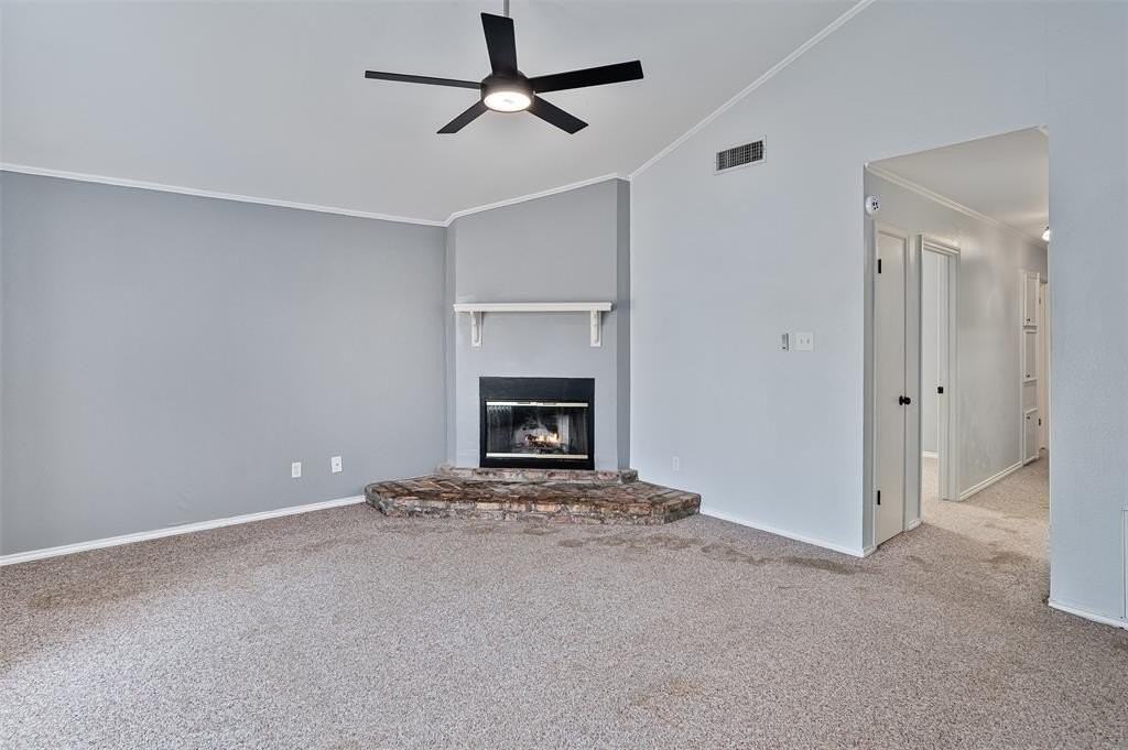 4806 General Bragg Dr - Photo 3 of 20