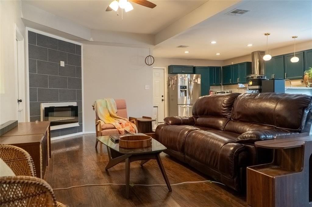 1444 E Richmond Ave - Photo 4 of 12