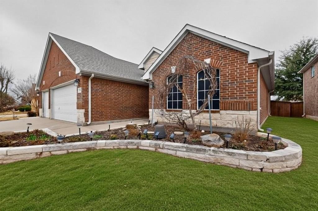 5452 Brazoria Dr - Photo 2 of 36