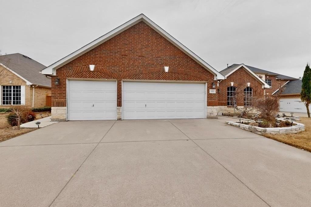 5452 Brazoria Dr - Photo 5 of 36