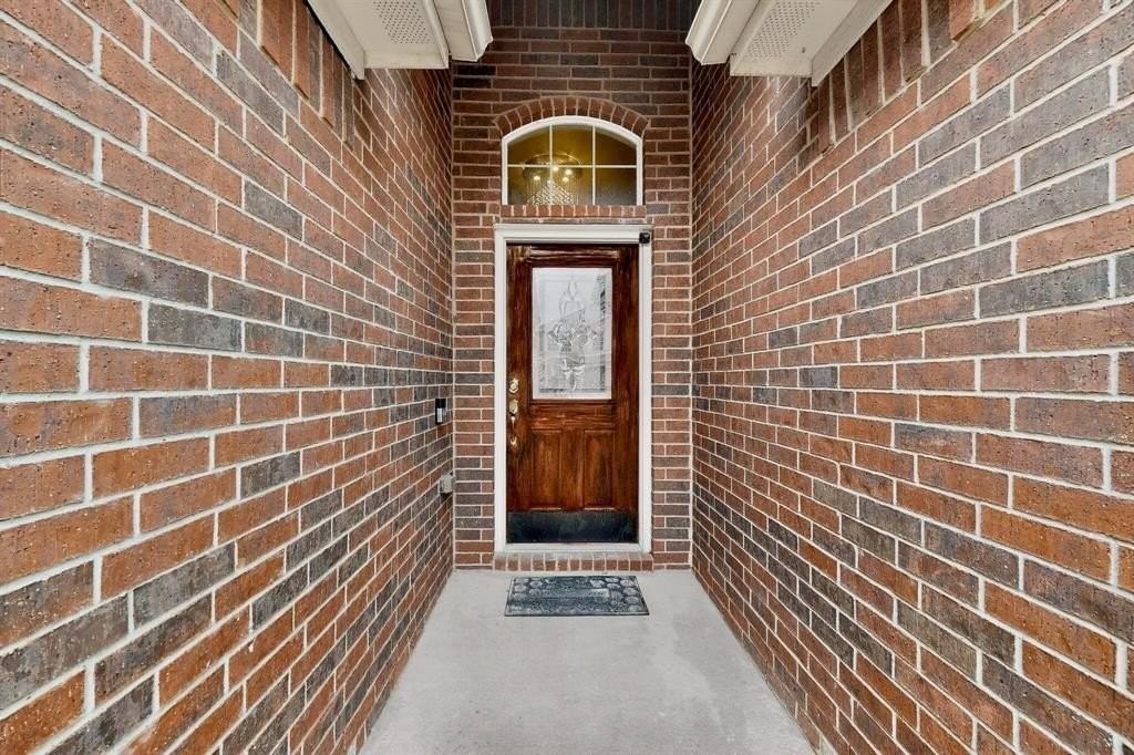 5452 Brazoria Dr - Photo 6 of 36