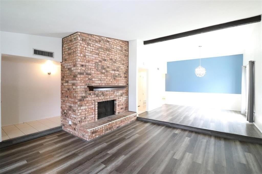 3417 Rockcrest Dr - Photo 3 of 24