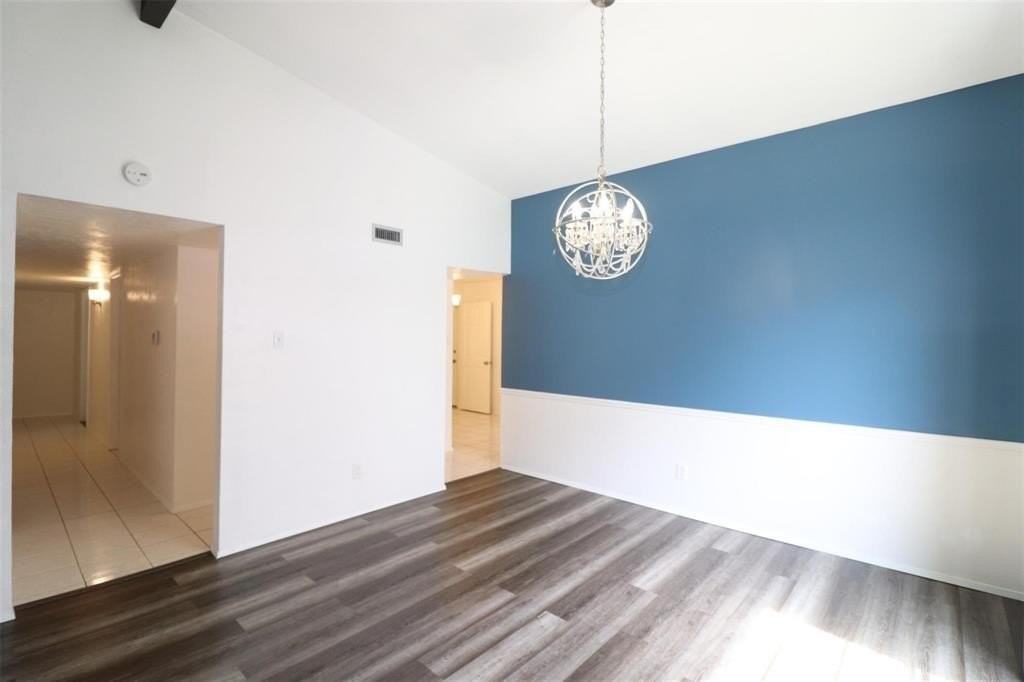 3417 Rockcrest Dr - Photo 5 of 24