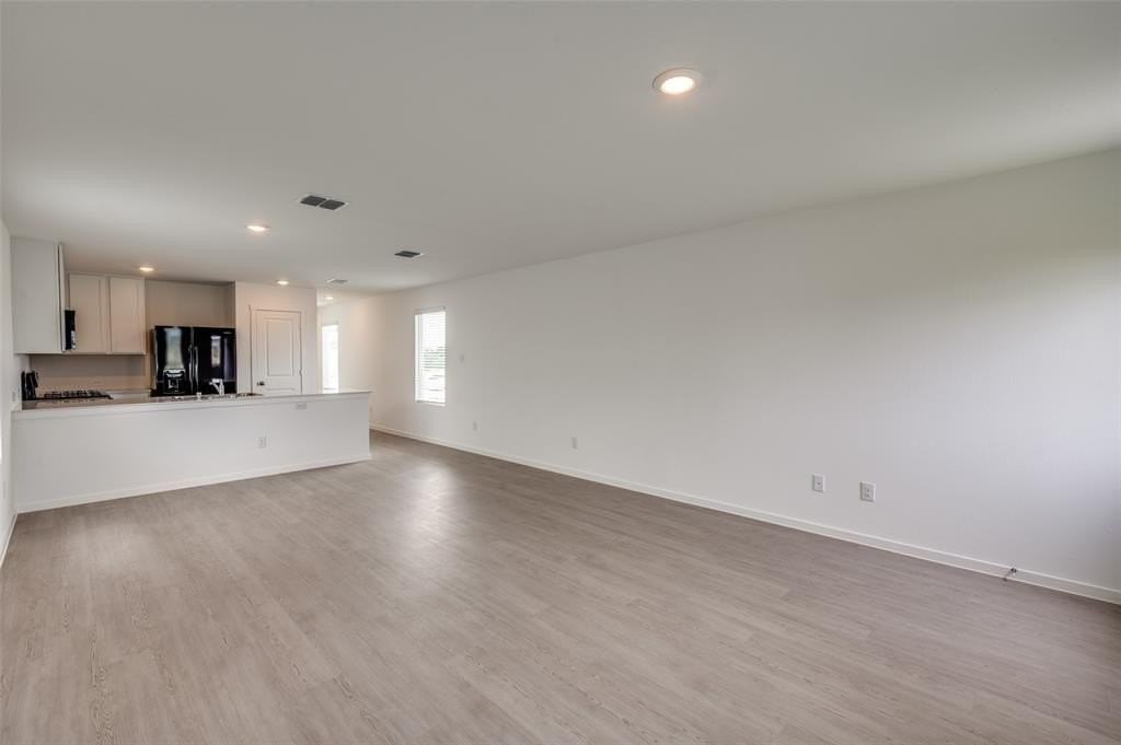 12101 Morgan Dr - Photo 5 of 17