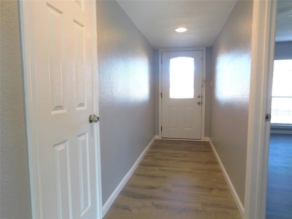 4816 Roberts Dr - Photo 5 of 31