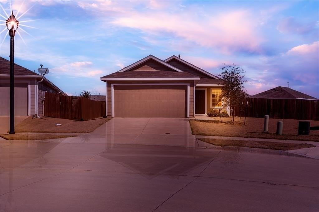 7524 Larson Ln - Photo 2 of 24