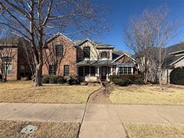 featured image of 2022 Huntcliffe Ct