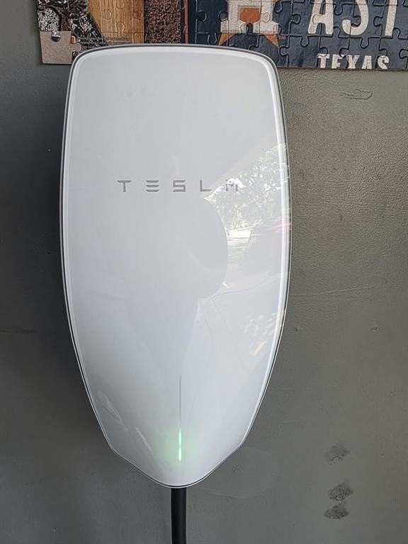 5160 Statesman Ln - Photo 5 of 35